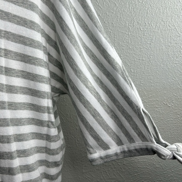 JOAN VASS Knit Grey Stripe Easy Pullover Johnny Collar Tunic 3/4 Sleeve Top 16 - Picture 8 of 17